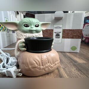 Scentsy Star Wars The Child Warmer